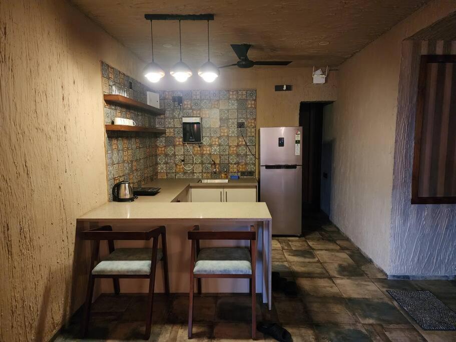 Revanta Studio Flat Kolhapur Exteriör bild